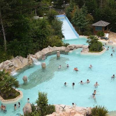 Center Parcs Les Bois-Francs das subtropische Schwimmparadies