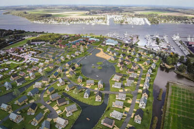 Luftaufnahme des Ferienparks Roompot Park Veerse Kreek