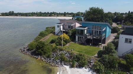 Freistehende Ferienhäuser am IJsselmeer im Ferienpark Beach Resort Makkum