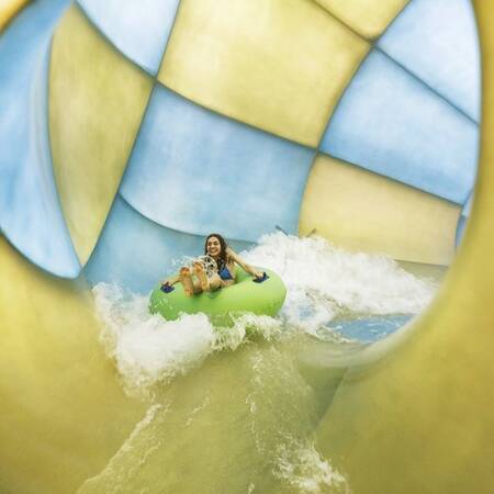 Turbo Twister (Großreifen-Wasserrutsche) bei Center Parcs De Eemhof