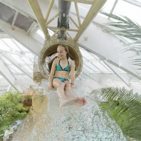 Monkey Splash, eine große Wasserrutsche im Aqua Mundo von Center Parcs De Vossemeren