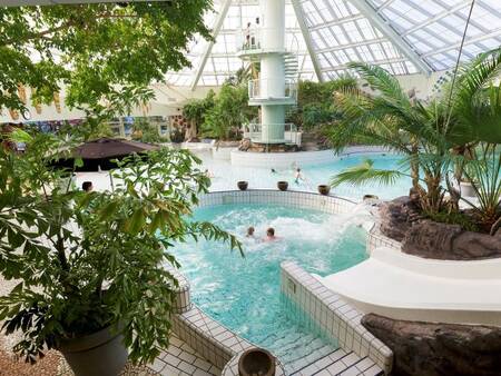 Ein Sprudelbad im Aqua Mundo im Center Parcs Park Zandvoort