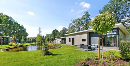 Lodge Grand Modern im Ferienpark De Lochemse Berg