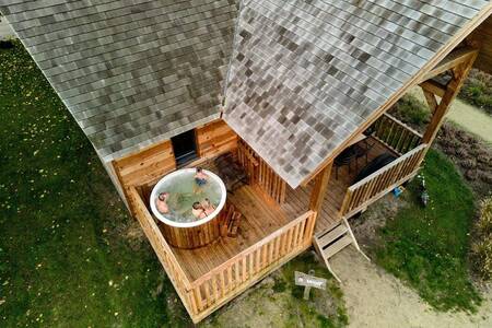 Ferienhaus "Heydehuis" mit Whirlpool im Ferienpark Sandberghe