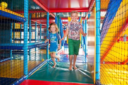 Indoor-Spielplatz Cobus Spielburg im Campingdorf de Zandstuve