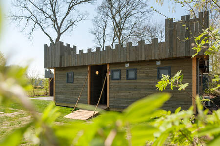 Castle Uylenburght Unterkunft für 10 Personen im Camping Village de Zandstuve
