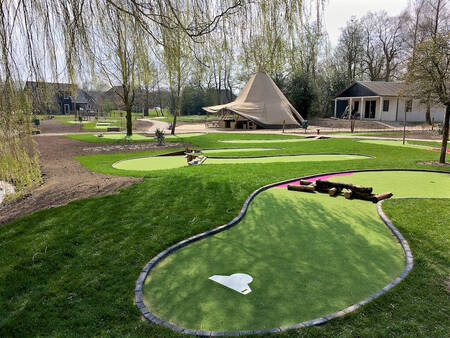 Minigolf im Ferienpark Landal Aelderholt