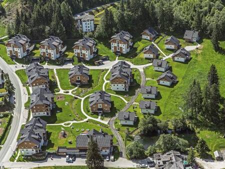 Luftaufnahme der Apartments im Ferienpark Landal Bad Kleinkirchheim