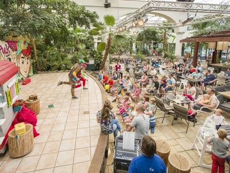 Unterhaltungsprogramm Puk en Pelle im Ferienpark Landal De Lommerbergen