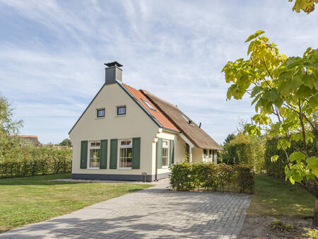 Freistehender 4-Personen-Bungalow 4BL im Ferienpark Landal Domein de Schatberg