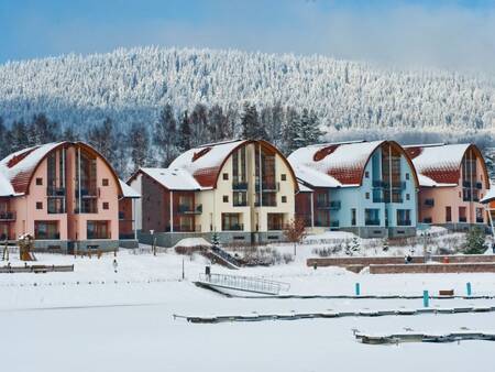 Winterfoto mit Schnee im Ferienpark Landal Waterpark Marina Lipno
