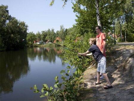 Im Ferienpark Landal Landgoed Aerwinkel können Sie angeln