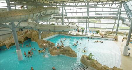 Subtropisches Badeparadies für die ganze Familie im Ferienpark Landal Seawest