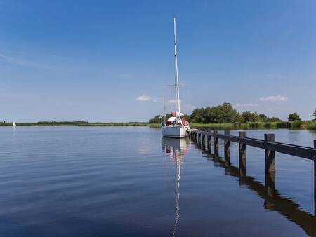 Segelboot im Noorddiep - Landal Waterresort Blocksyl