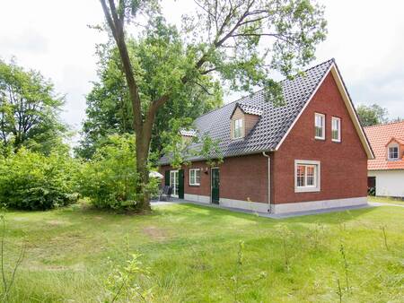 Villa mit großem Garten im Ferienpark Landal de Waufsberg