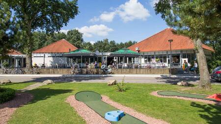 Der Minigolfplatz des Ferienparks Molecaten Park Kuierpad