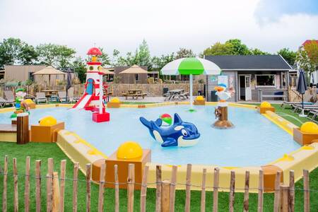 Das Wasserspielparadies mit Wasserspielgeräten im Ferienpark RCN Toppershoedje