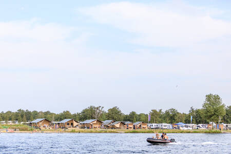 Safarizelte am Veerse Meer im Ferienpark RCN de Schotsman