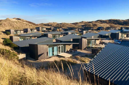 Freistehende Lodges in den Dünen des Ferienparks Roompot Bloemendaal aan Zee