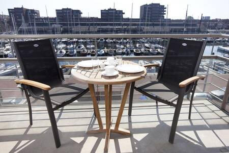 Blick vom Balkon einer Wohnung auf Roompot Nautisch Centrum Scheveningen